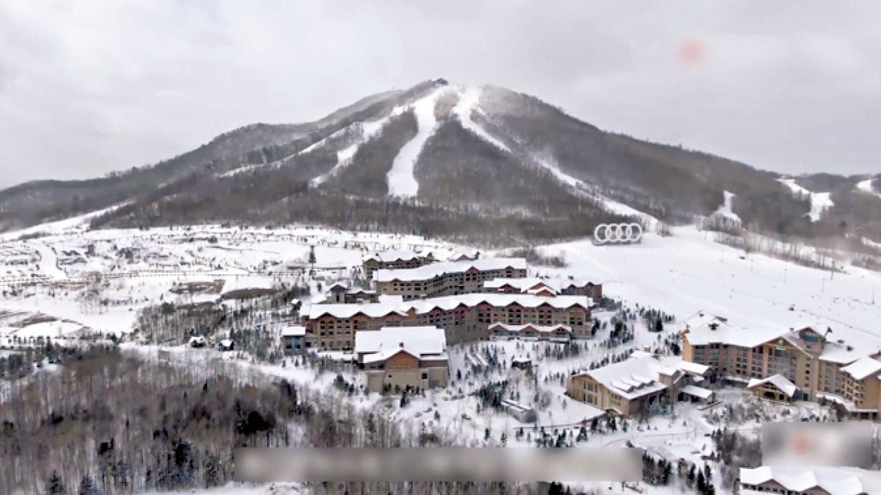 有待改善｜地墊有香口膠漬 毛巾浴巾無換 長白山豪華滑雪酒店衛生欠佳