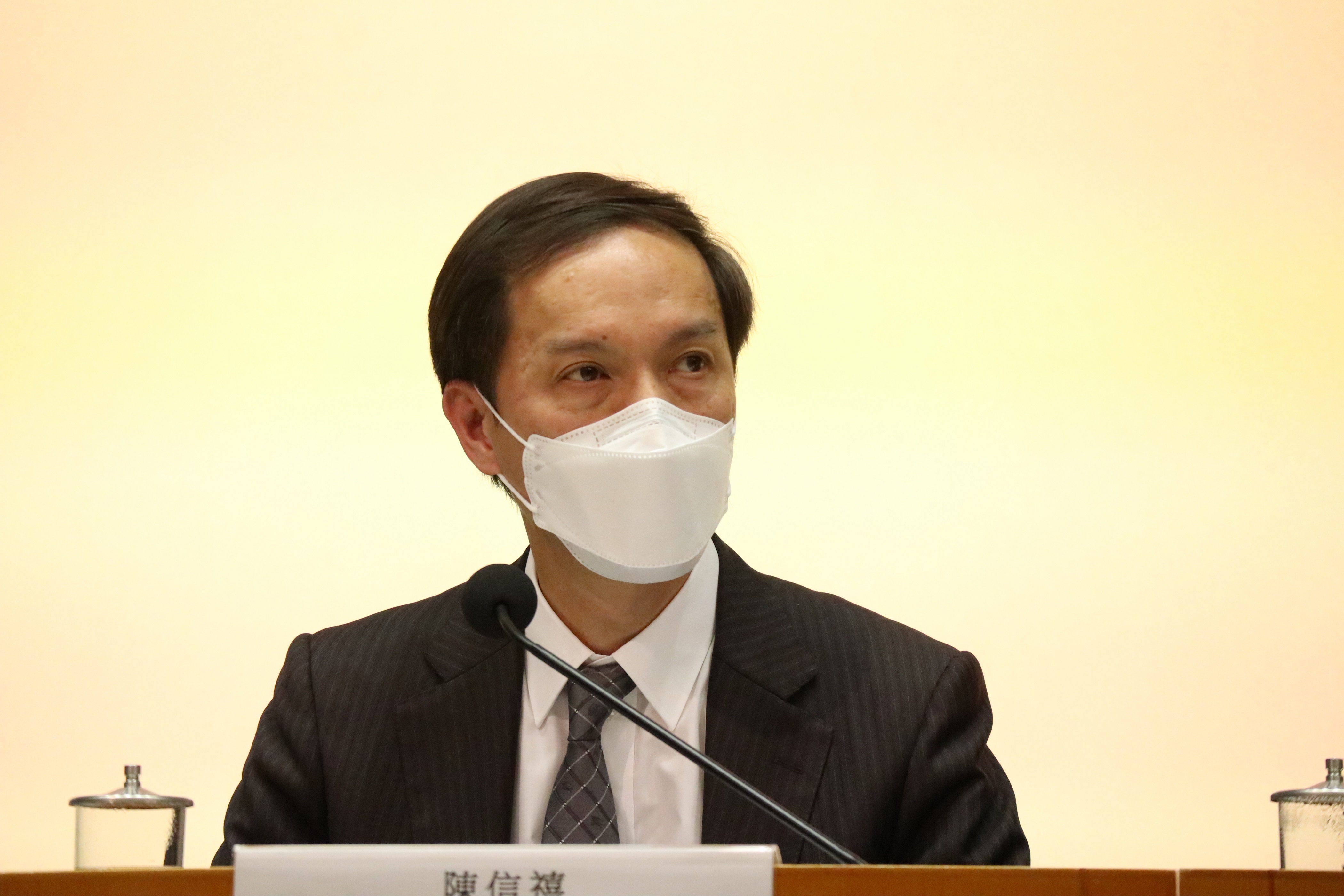 公務員事務局一般職系處長陳信禧初步確診。(資料圖片／鍾式明攝)