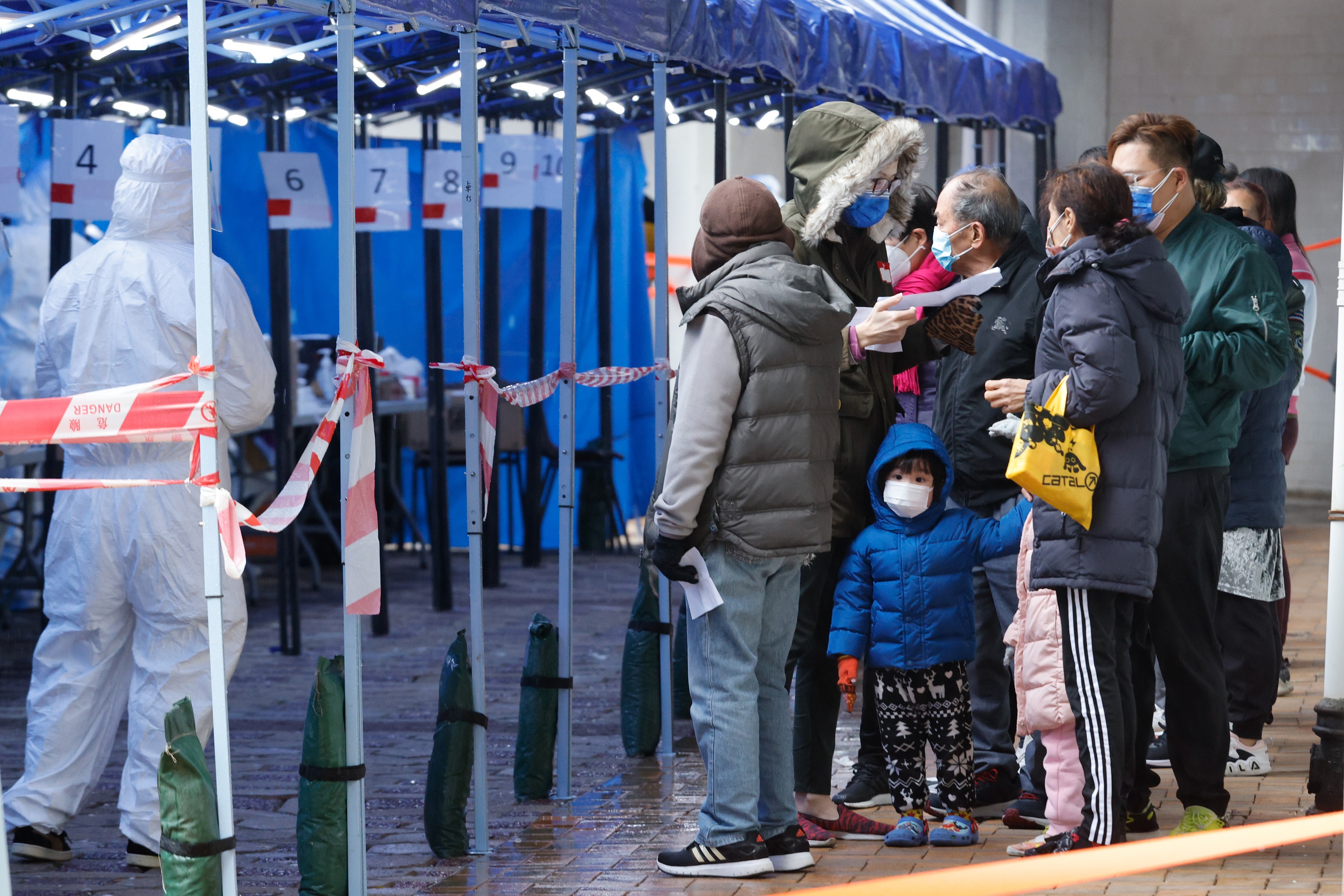 相關人士需要接受強制檢測。(資料圖片／蘇文傑攝)