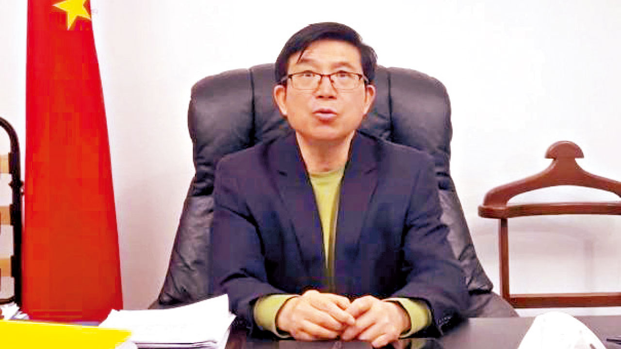 促網民勿亂說活挑起排華 中國留學生被毆打