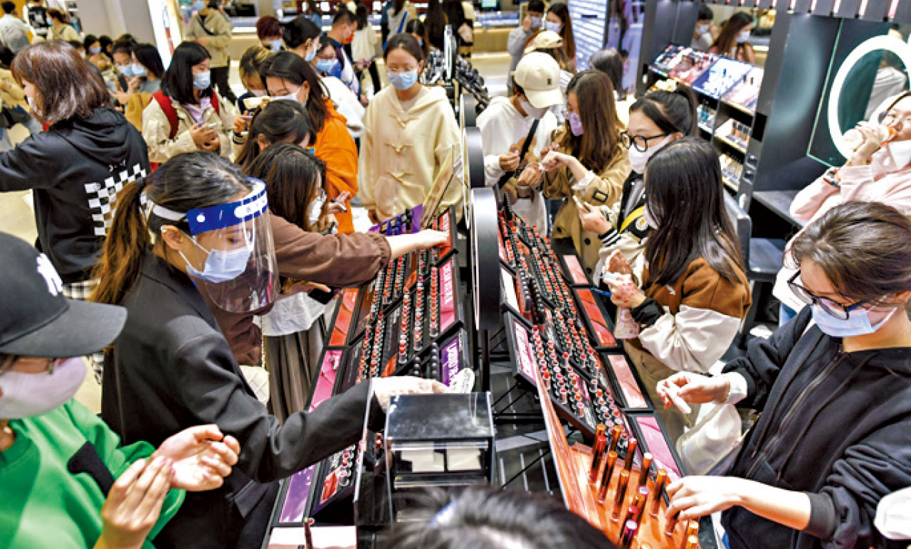 全國兩會｜實現5.5%經濟增長目標 國家發改委：有利因素多