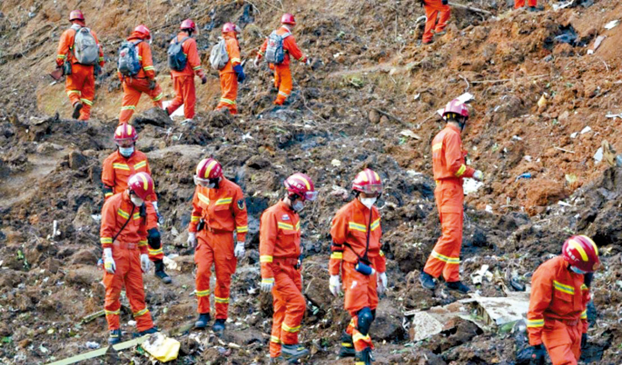 東航空難｜尚未發現生還者 民航局：重點搜索黑盒