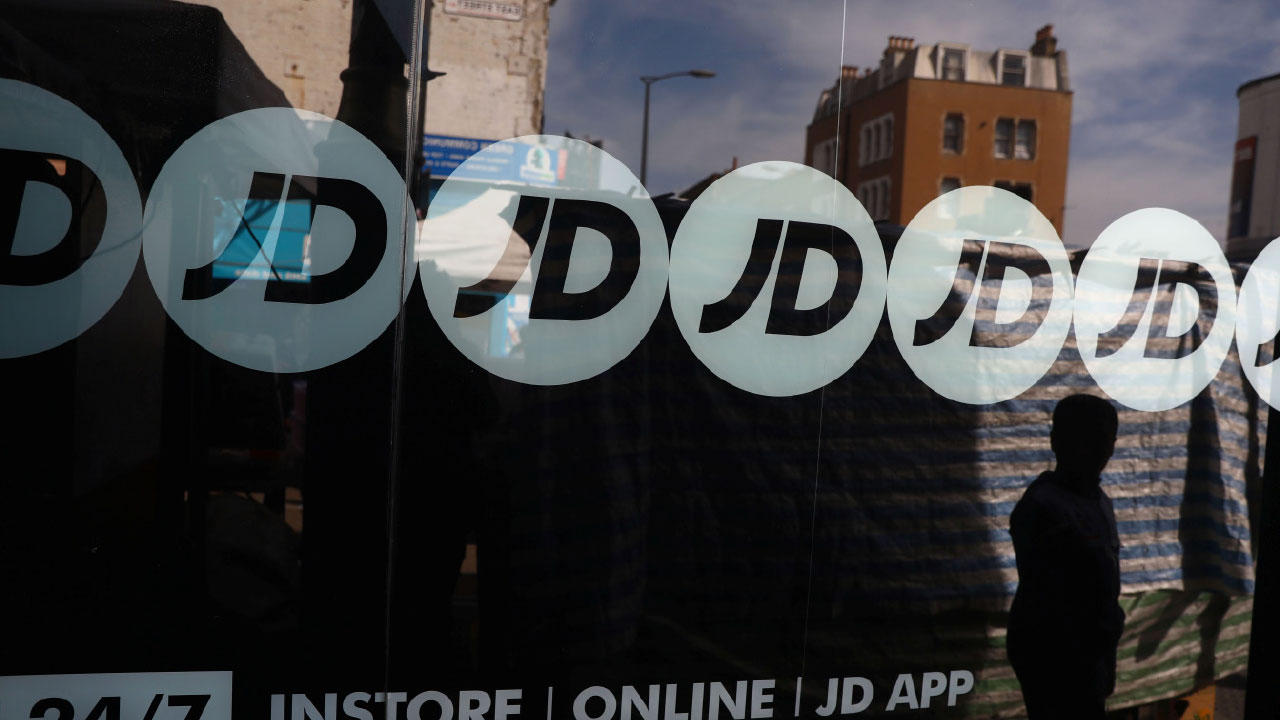 業績不濟 港股重挫