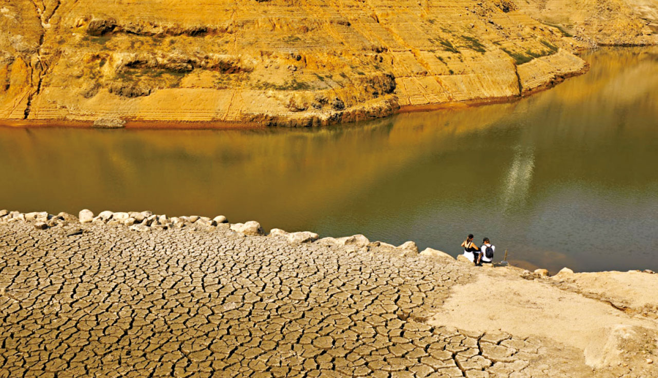 圖片新聞: 龜裂