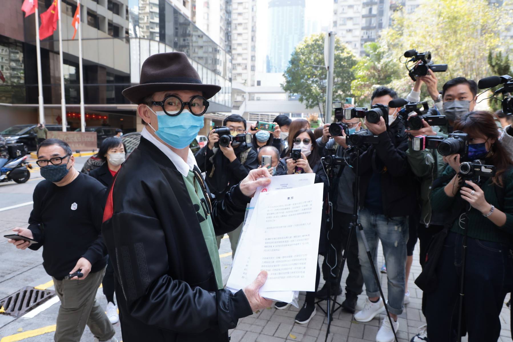 梅啟明告電影《梅艷芳》侵權　庭上揭梅啟明未註冊電影商標