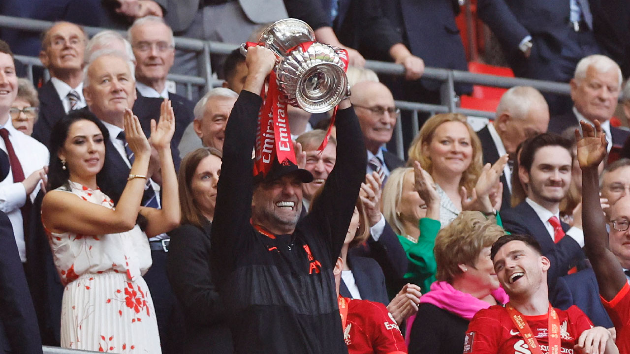 利物浦捧足總盃 高普擸齊6大錦標 媲美費Sir