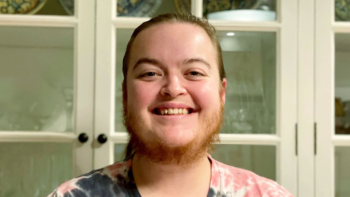 科爾曼「女人生鬚」，過去受盡欺凌，現在樂於做回自己。(互聯網)