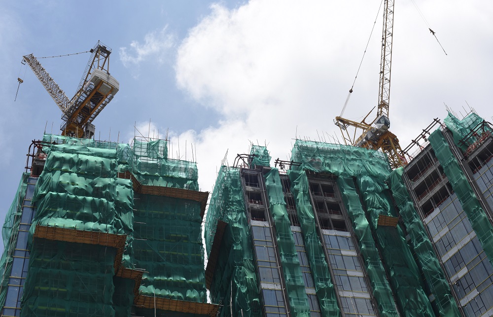 差估署公布《香港物業報告-每月補編》資料顯示，今年首4個月私樓落成量合共9,979伙，數字較去年同期的4,112伙，落成量增約1.4倍，並創同期最少21年新高。（資料圖片）
