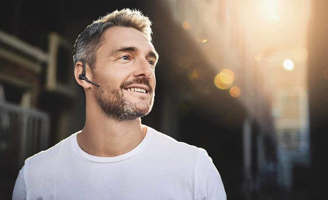 搵食必備丨80%降噪 14小時長續航力 Jabra Talk 65接單好拍檔