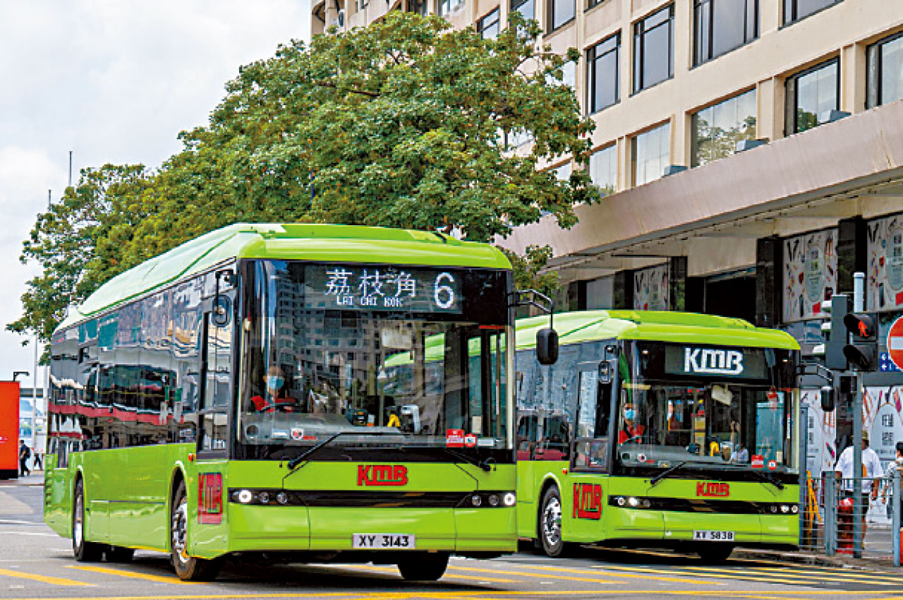 電巴停4總站泊作冷氣候車室 九巴︰助市民解暑