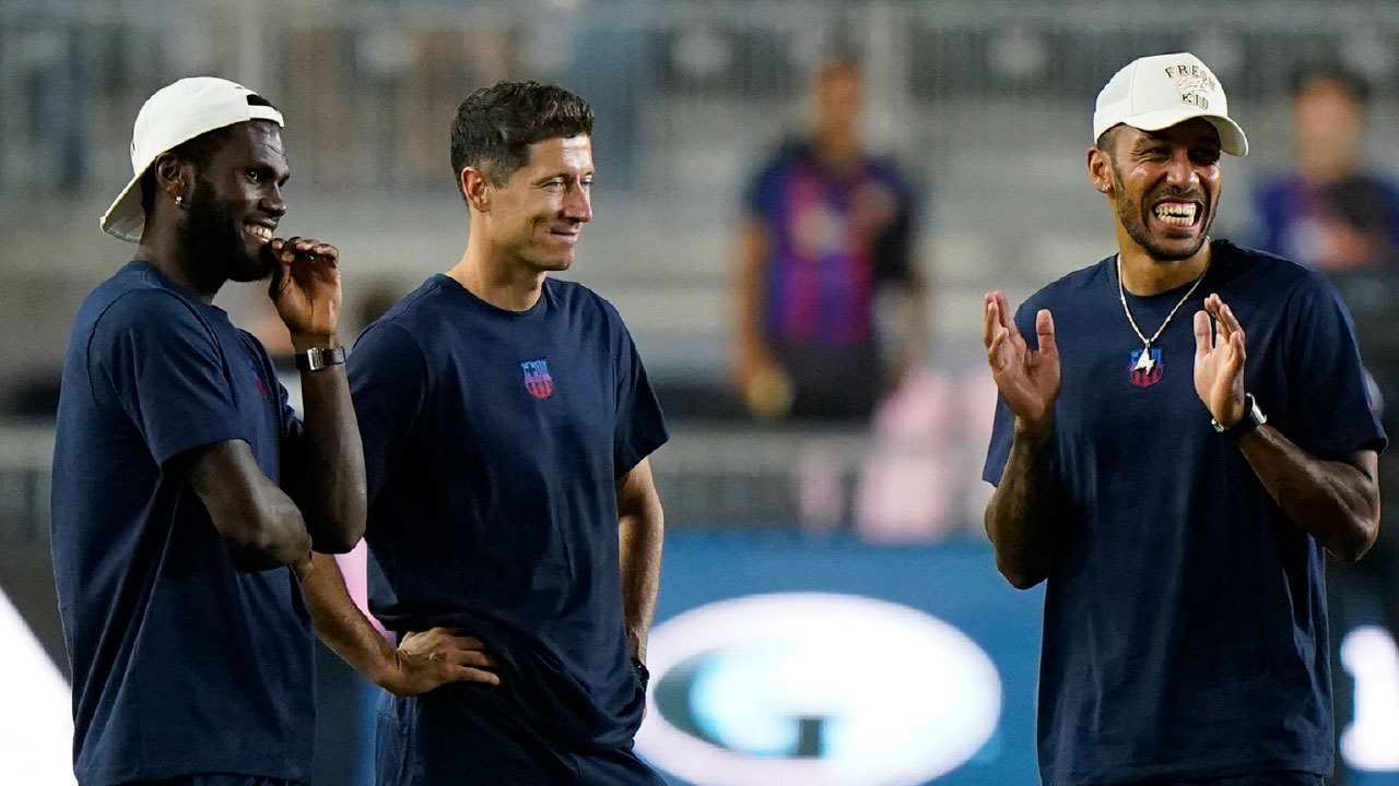 拜仁主帥眼紅 羅拔喜投負債巴塞