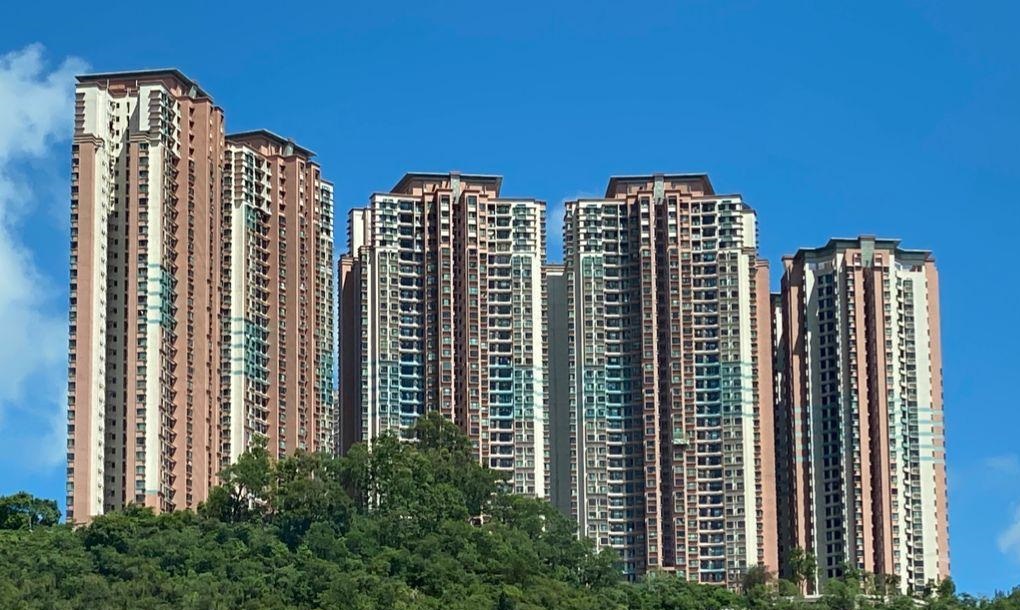 據土地註冊處資料顯示，今年上半年全港僅錄101宗二手夾屋買賣登記，較去年下半年錄157宗，數量大跌36%。(資料圖片)