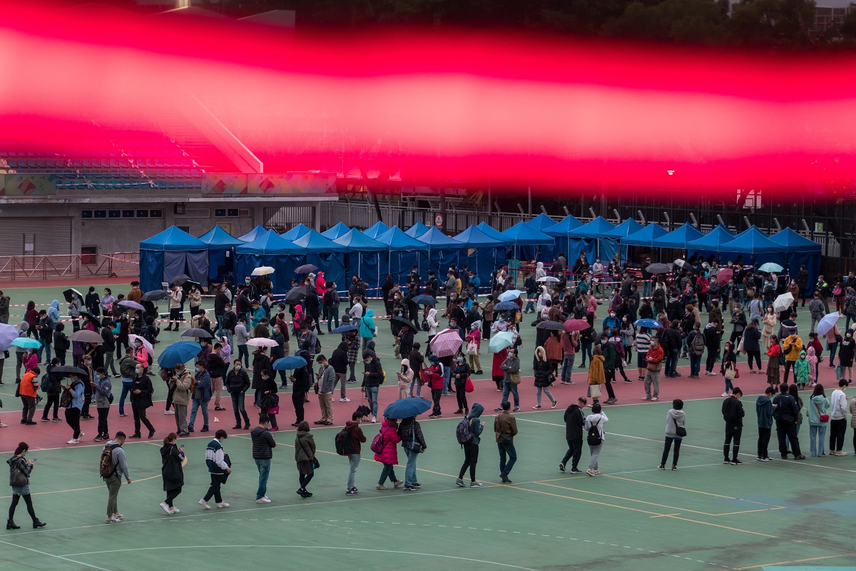 政府上半年到14幢被納入強制檢測公告的住宅，發現255人沒有遵從公告檢測。(資料圖片)