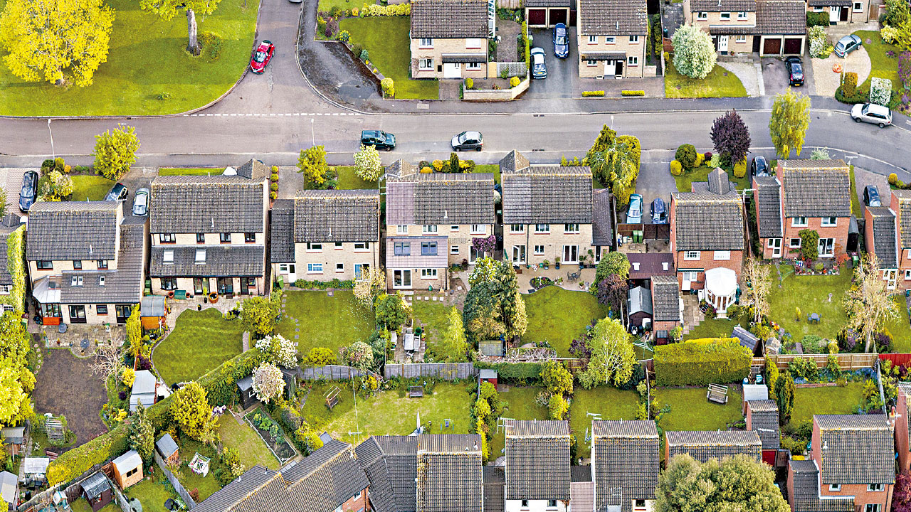 海外樓市｜英國置業陷阱 花園一棵草 足以影響按揭