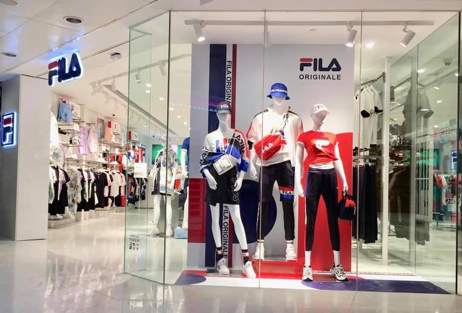 安踏半年少賺6.6%  中期息增至0.62人民幣