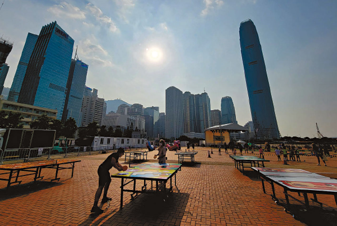 天氣酷熱有煙霞 多區空污指數爆錶