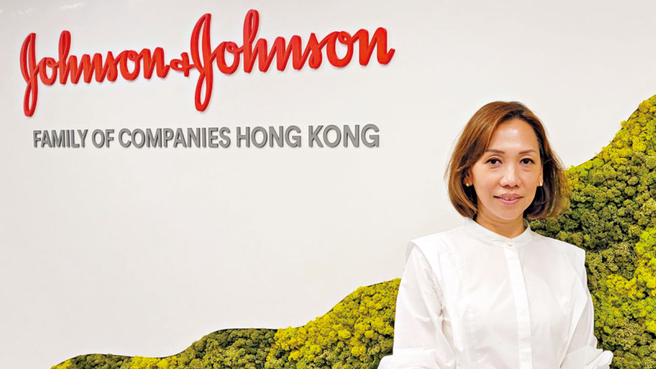 BIZ勝派丨香港人近視比率冠全球 Johnson & Johnson Vision：眼睛啟發科技 視力自幼管理
