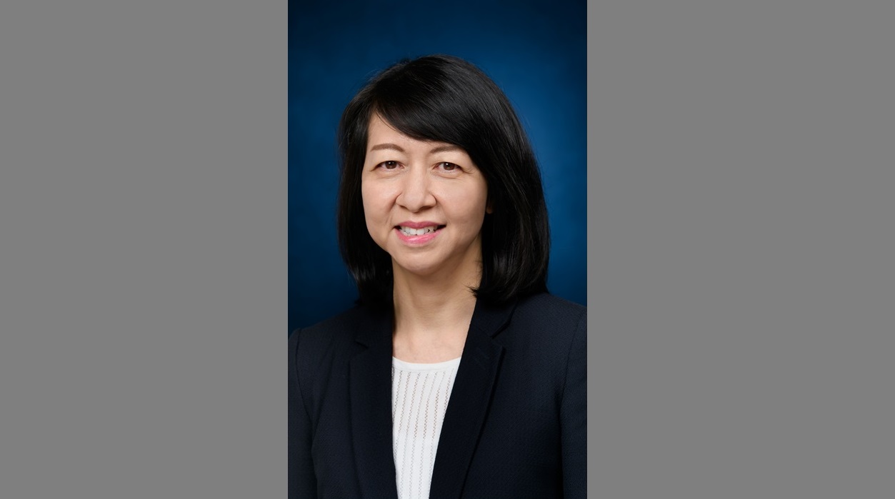 土地註冊處處長譚惠儀快測陽性