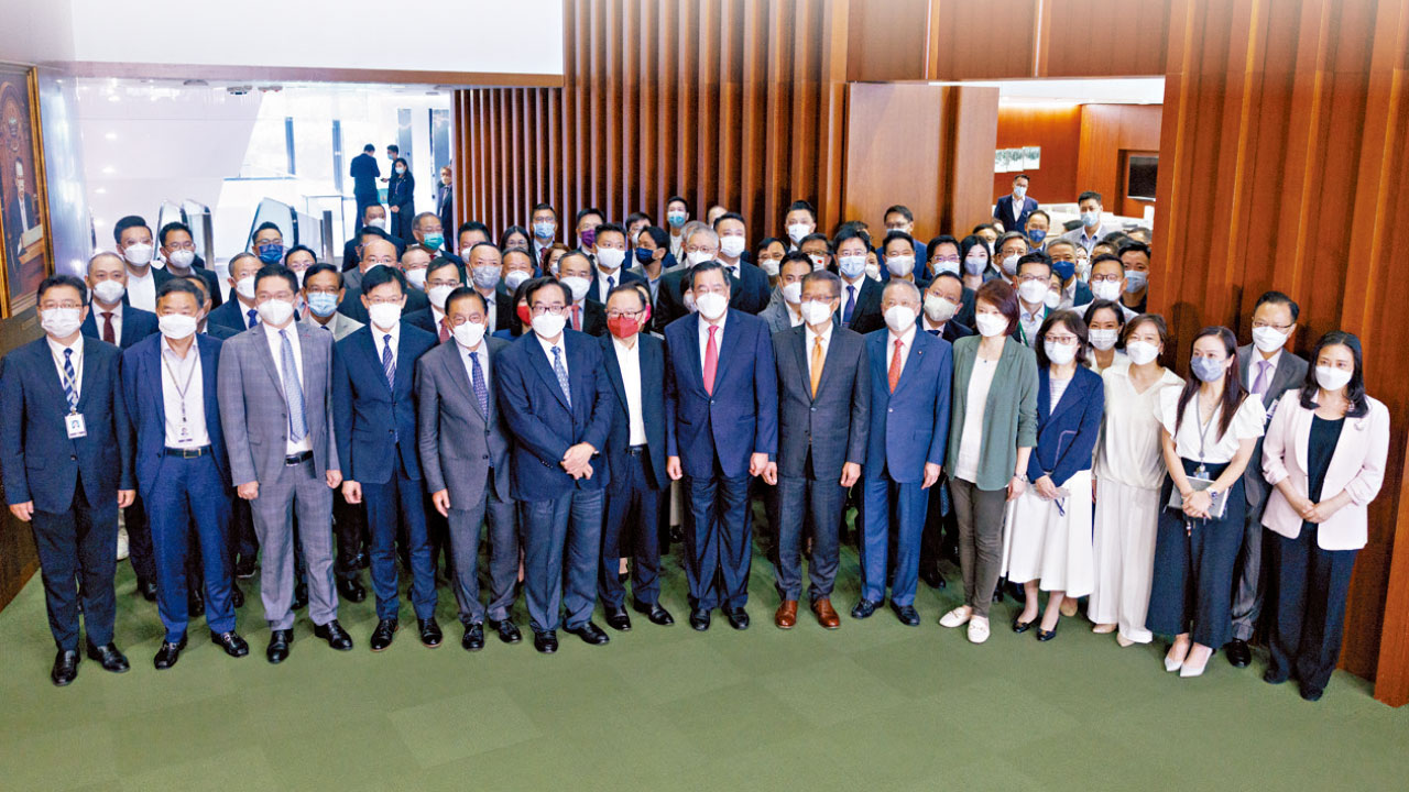 第三次前廳交流會了解社情民意 陳茂波︰政策更貼市民需要