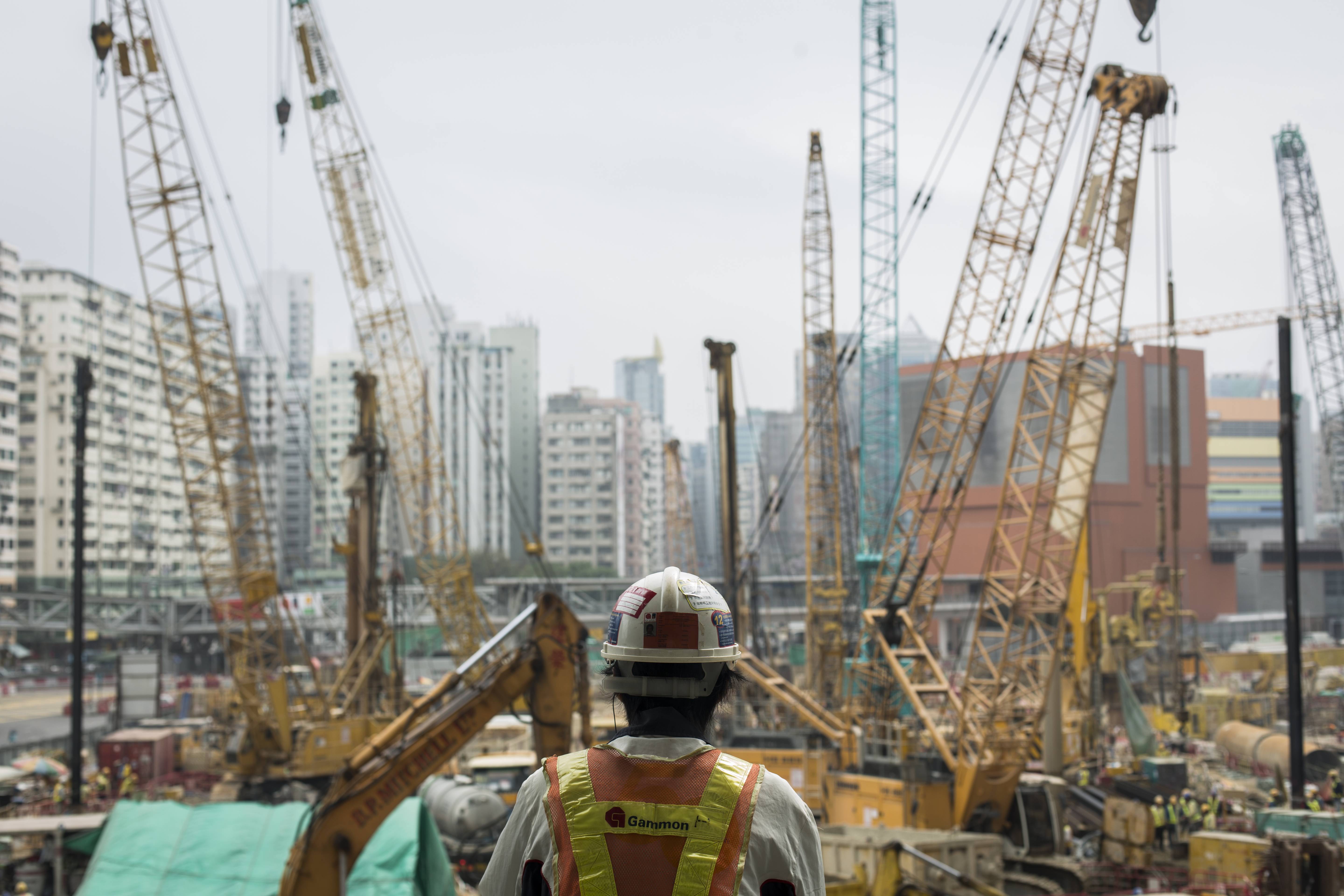 建造業總工會公布薪酬調整　12項工種加薪3%至12.5%