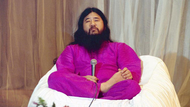 日本奧姆真理教領袖麻原彰晃被處死後，其兩名女兒為爭奪遺骨發起訴訟。(資料圖片)