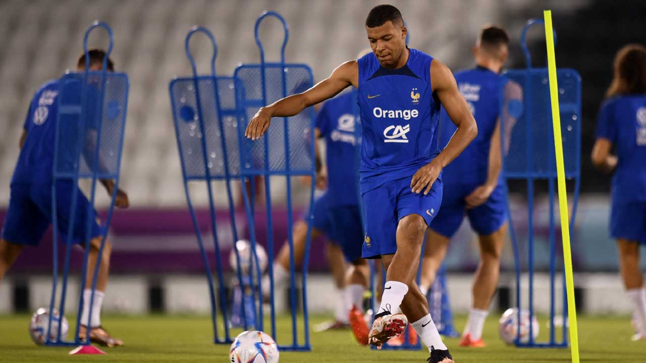 世界盃2022｜麥巴比擔大旗 法國襲澳洲求破咒