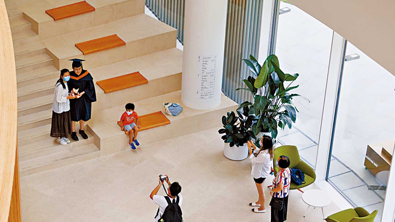 北京大學初登榜首 本港院校2023年亞洲大學排名全跌