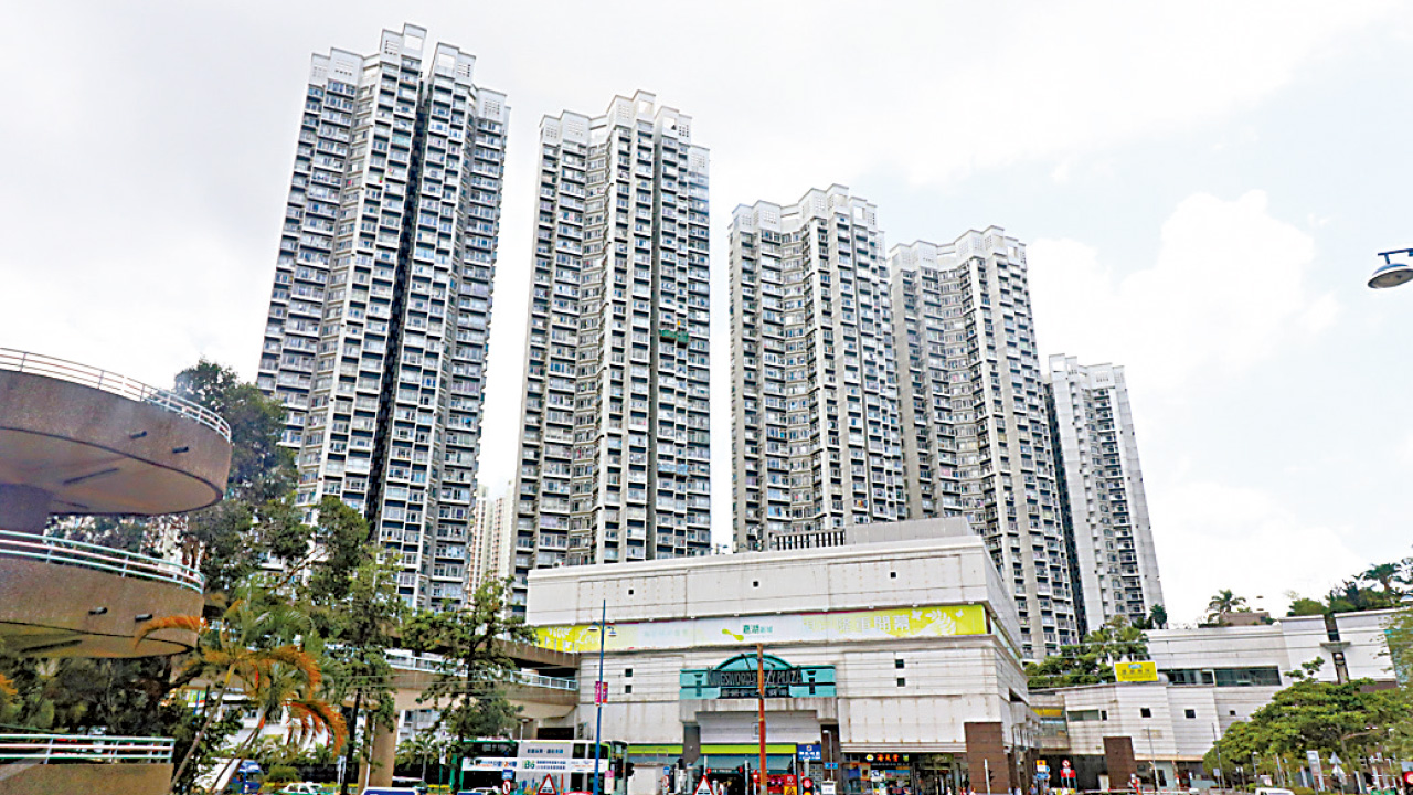 呎價不足1萬放盤 急升1.6倍 嘉湖涉320個