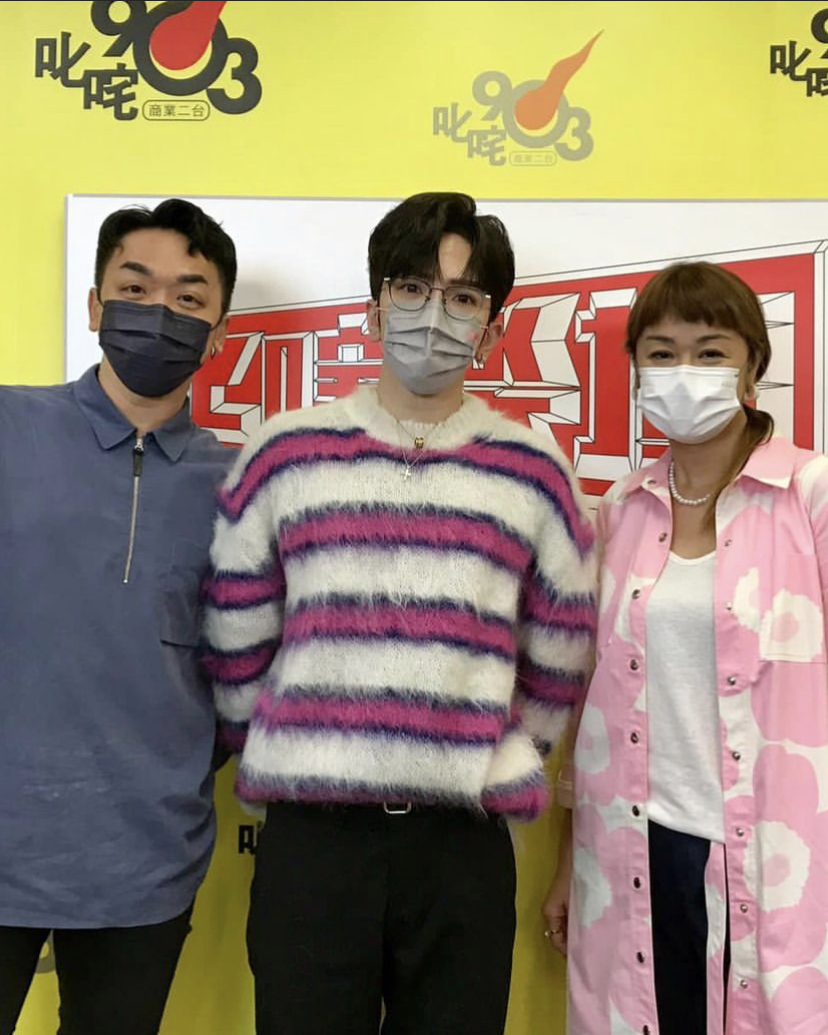 Anson Lo今日到商台接受謝茜嘉和梁文禮訪問。