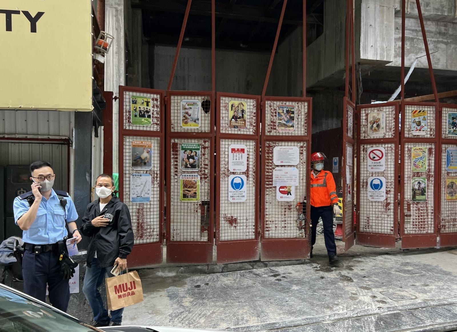 尖沙咀地盤43歲男工遭鋼筋擊斃　遺孀路祭嚎哭「返嚟啦」