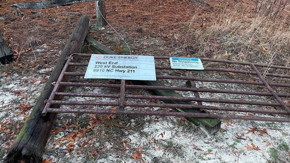 美北卡羅來納州變電站遭開槍破壞，約4.5萬戶斷電。(Twitter)