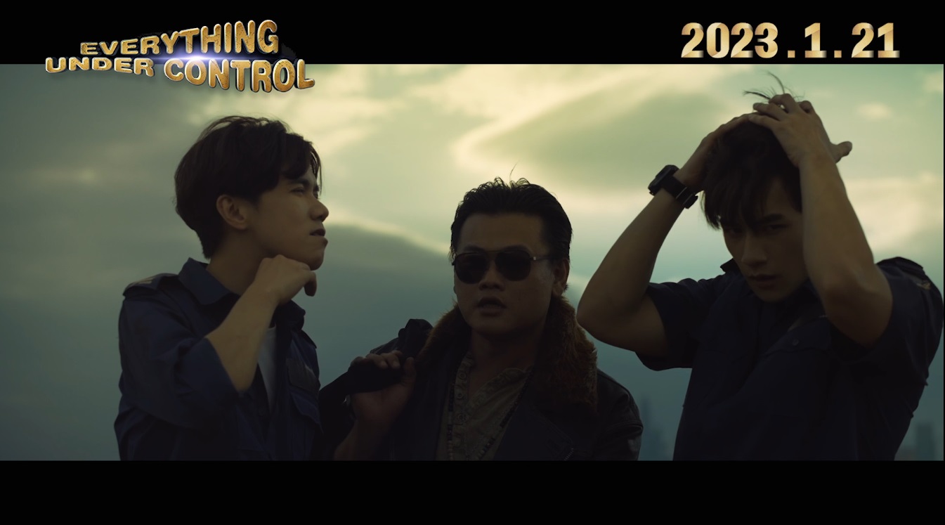 超神經械劫案下｜公開英文亂噏版預告 揚言殺入荷里活道