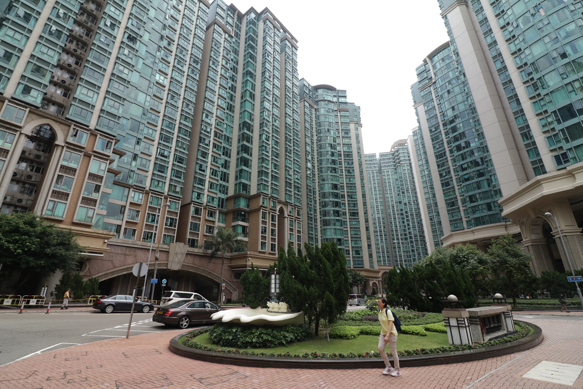 海逸豪園有大廈被納入強制檢測公告。(資料圖片／陳奕釗攝)