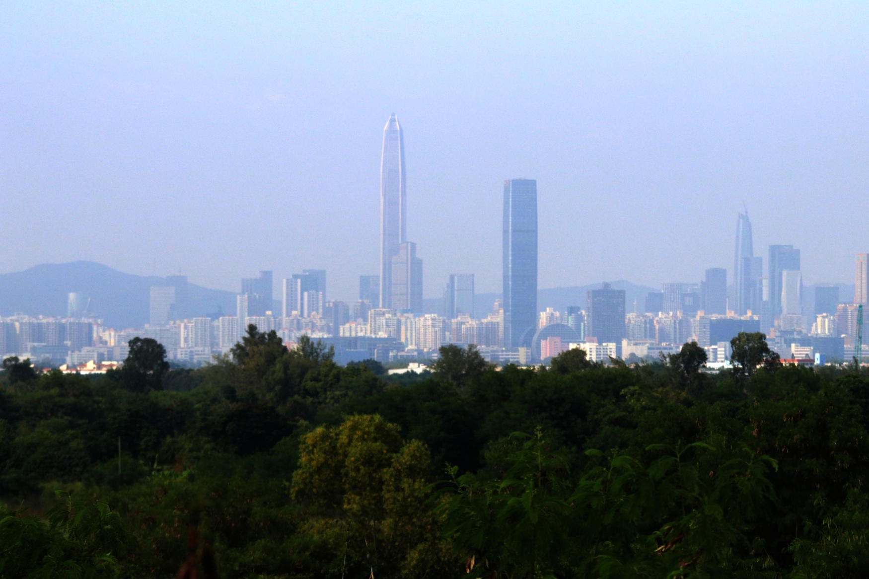 通關｜李家超：深圳「健康驛站」再增300名額至每日2800個