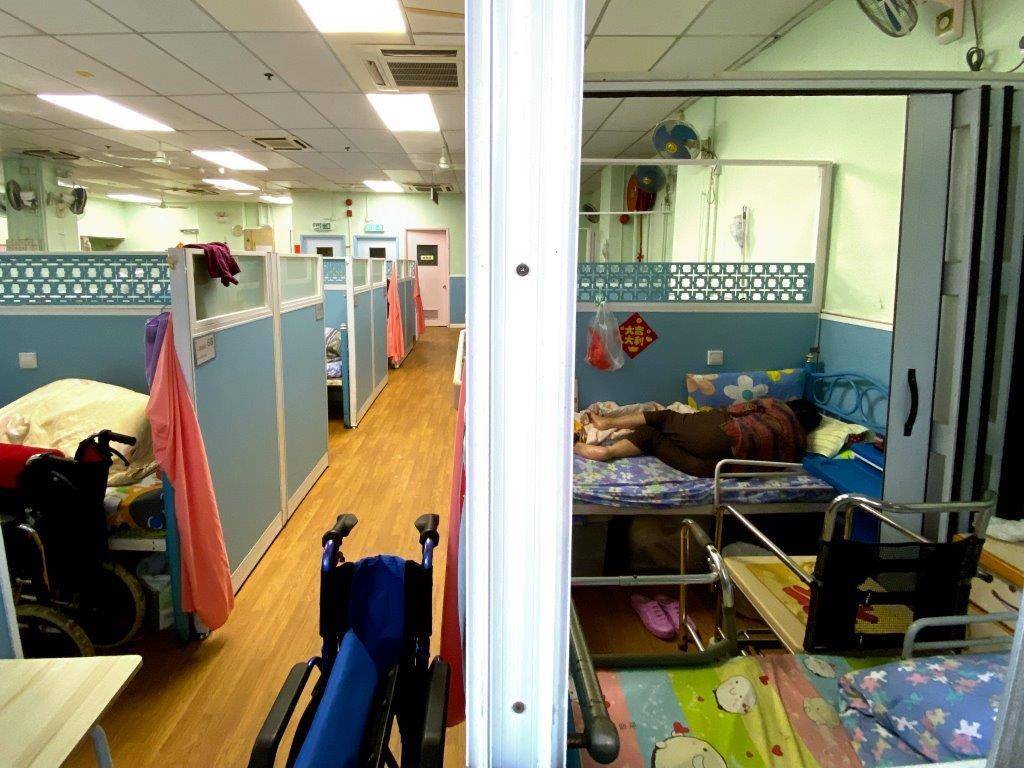 港府減染疫院舍院友隔離日數　密切接觸者改原址檢疫