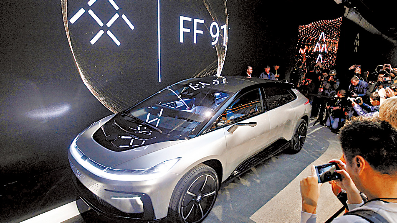 Faraday Future新車示範自動停泊