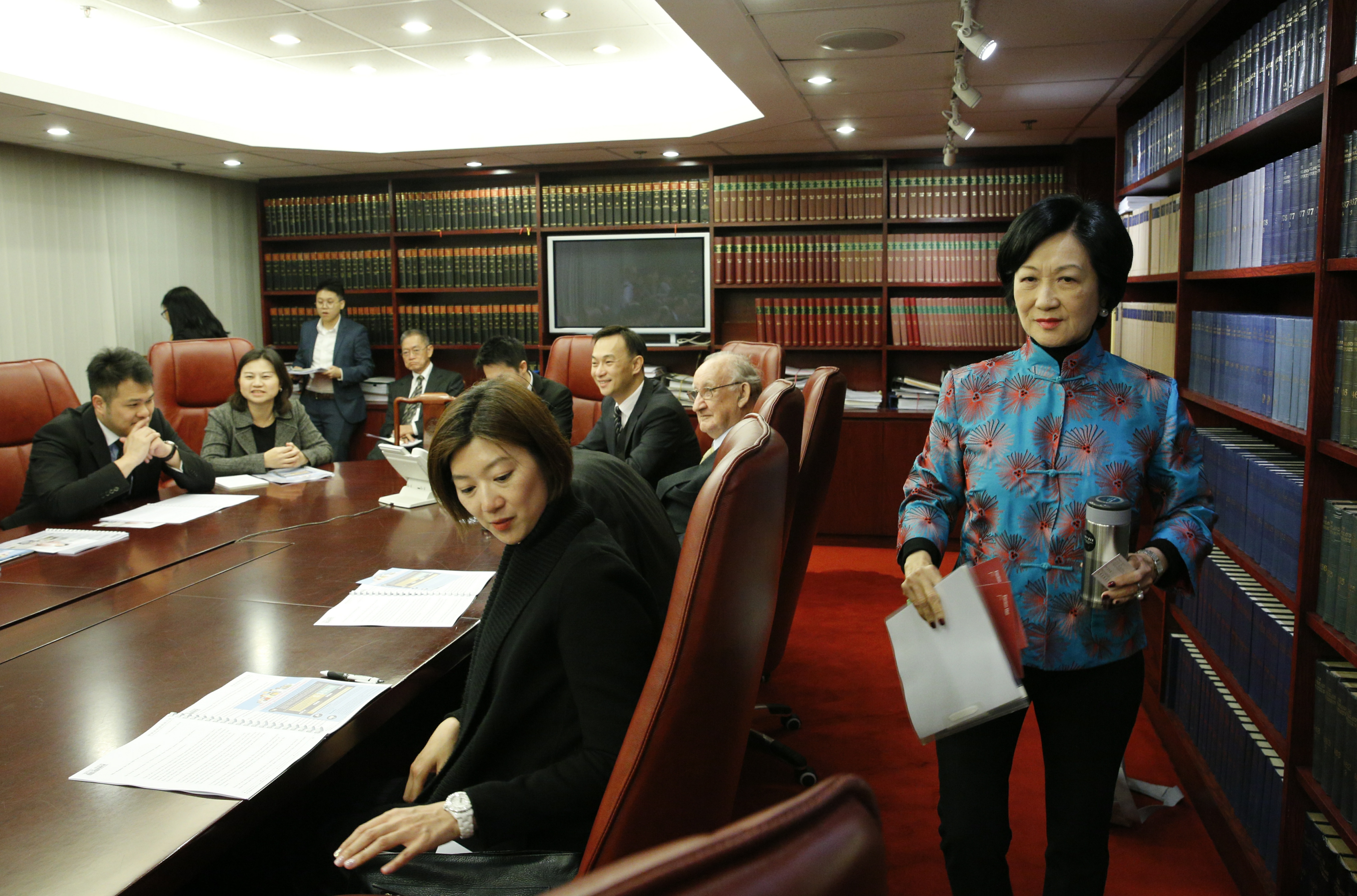 葉劉淑儀自爆資訊科技界選委拒會面