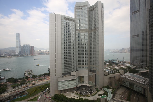 紐時：肖建華坐輪椅被6漢帶走