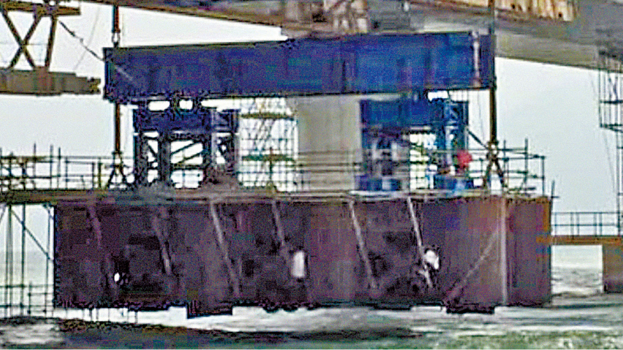 港珠澳大橋工程再染血  工作台倒塌 1死3傷1失蹤