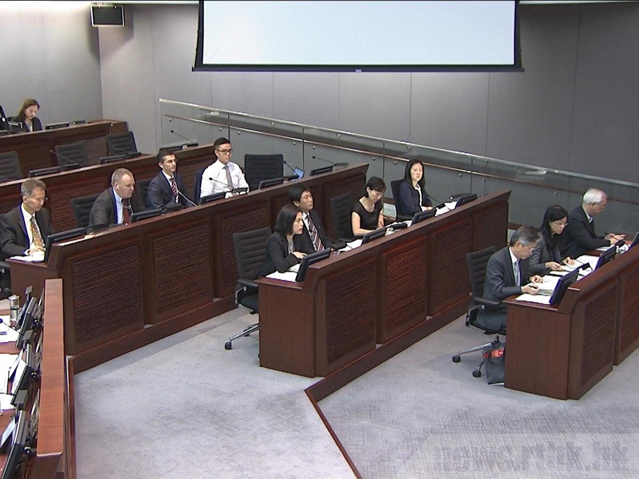 立法會工務小組討論啟德體育園319億元項目申請