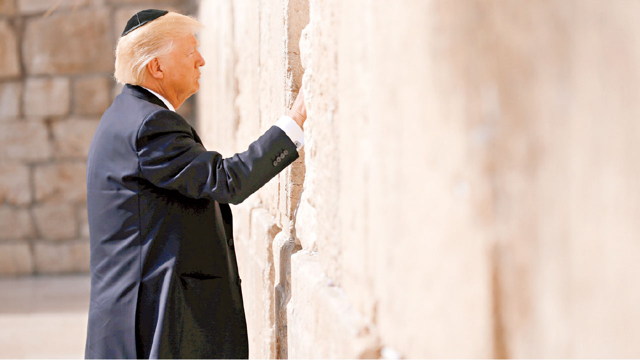 首在任美總統訪哭牆  特朗普： 發現中東和平希望 新理由