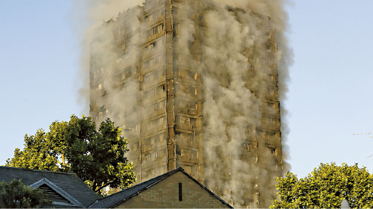 火勢猛烈 恍如美911 母10樓拋下嬰兒望保命