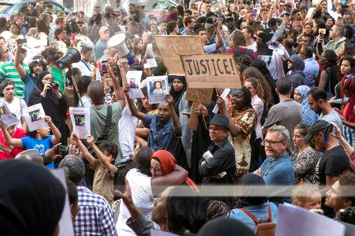 倫敦大火慘劇 多人示威達憤怒