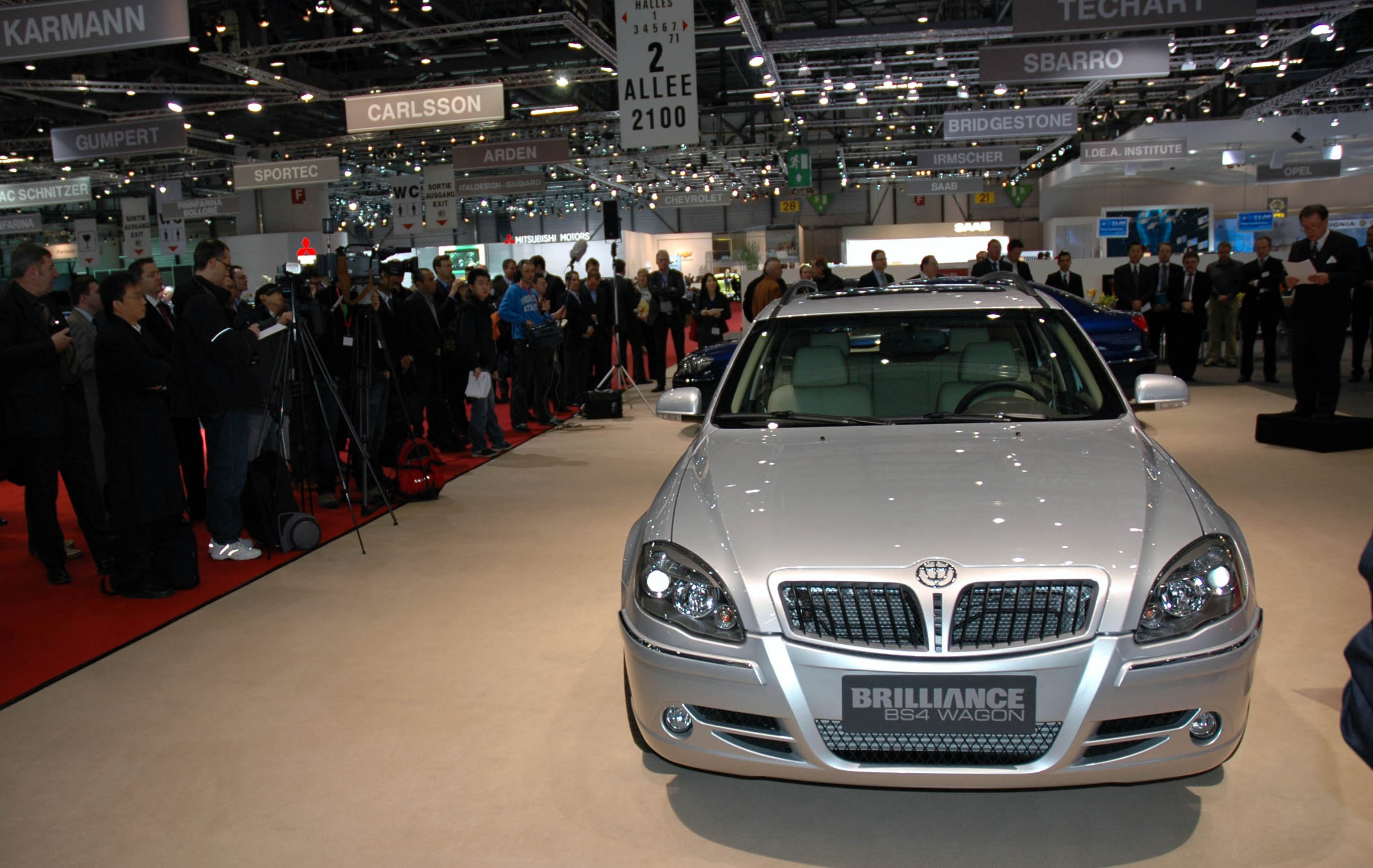 華晨汽車獲大摩睇30元   股價升8.4%