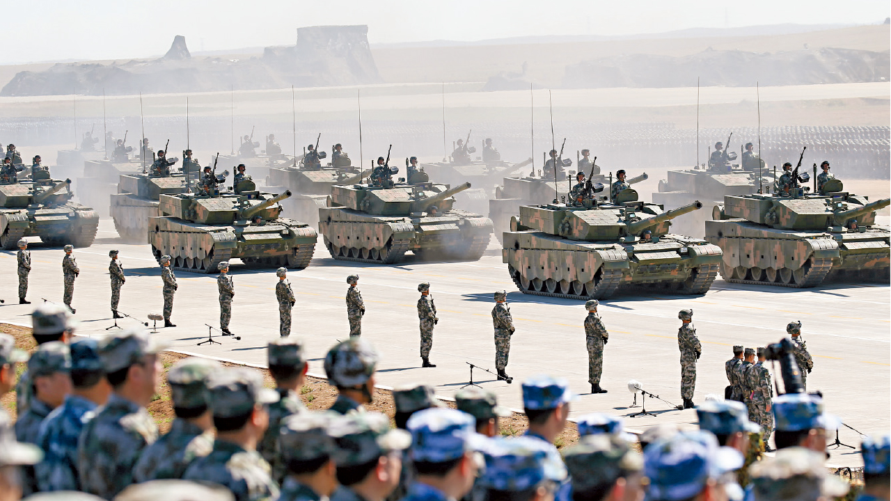 建軍節閱兵展實戰能力 四成裝備首亮相 