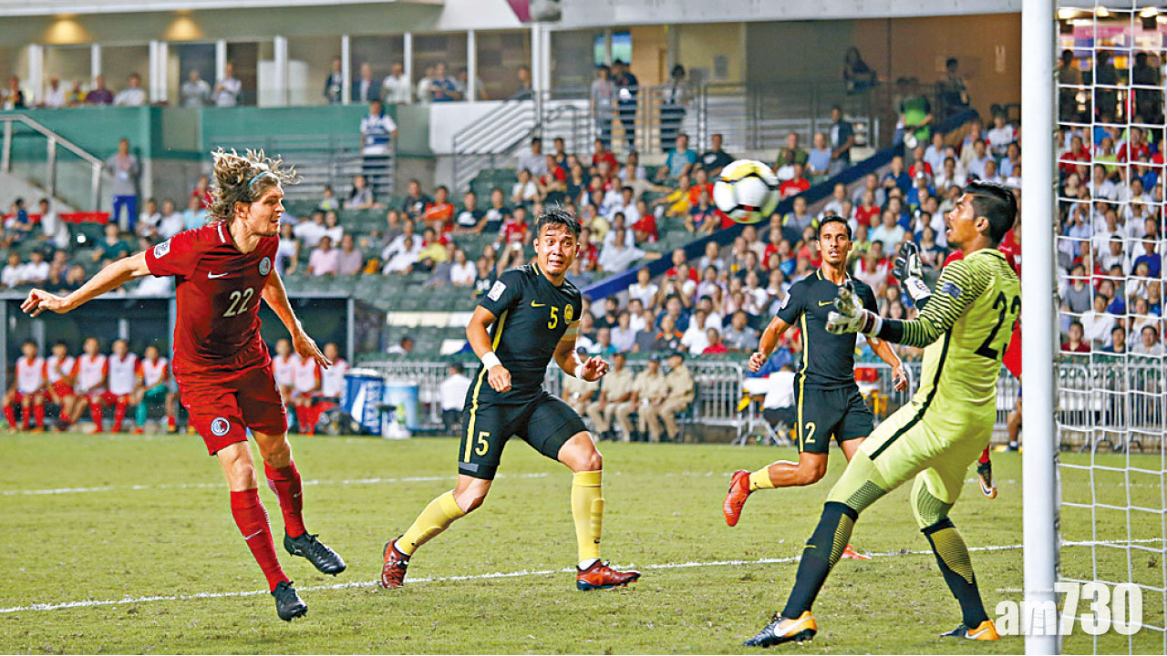 港足兩球挫10人大馬