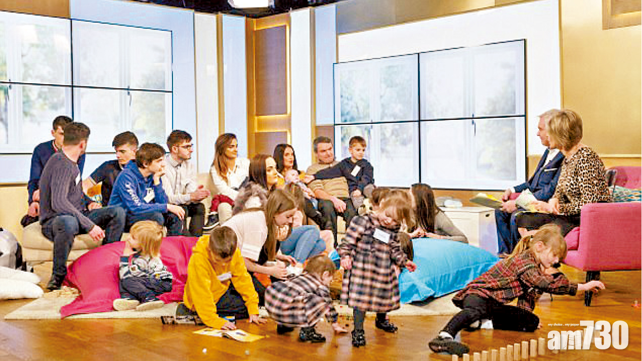 帶20囝囡去旅行