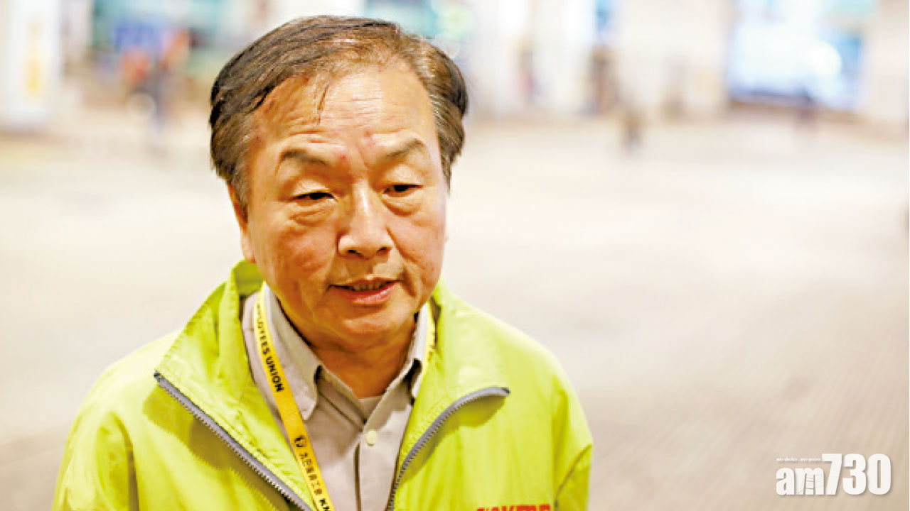 4被炒九巴車長復工 葉蔚琳夫婦取回職員證