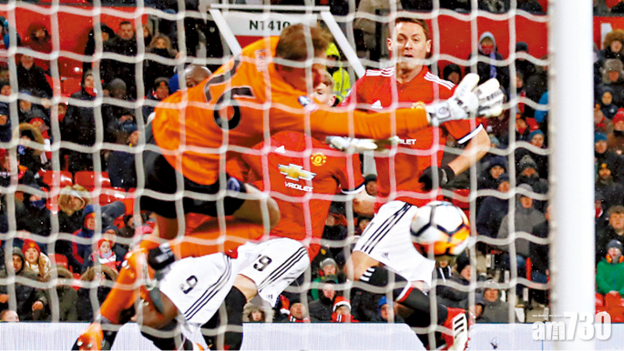 紅魔晉足總盃4強 摩帥仍表不滿