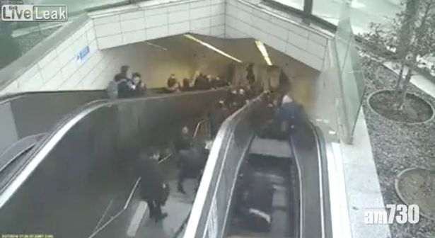 【慎入有片】故障電梯突塌陷「吞噬」途人